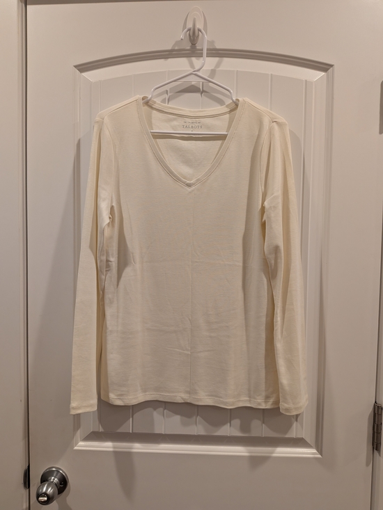 Talbots Tops - Talbots Cream V-Neck Long Sleeve Top